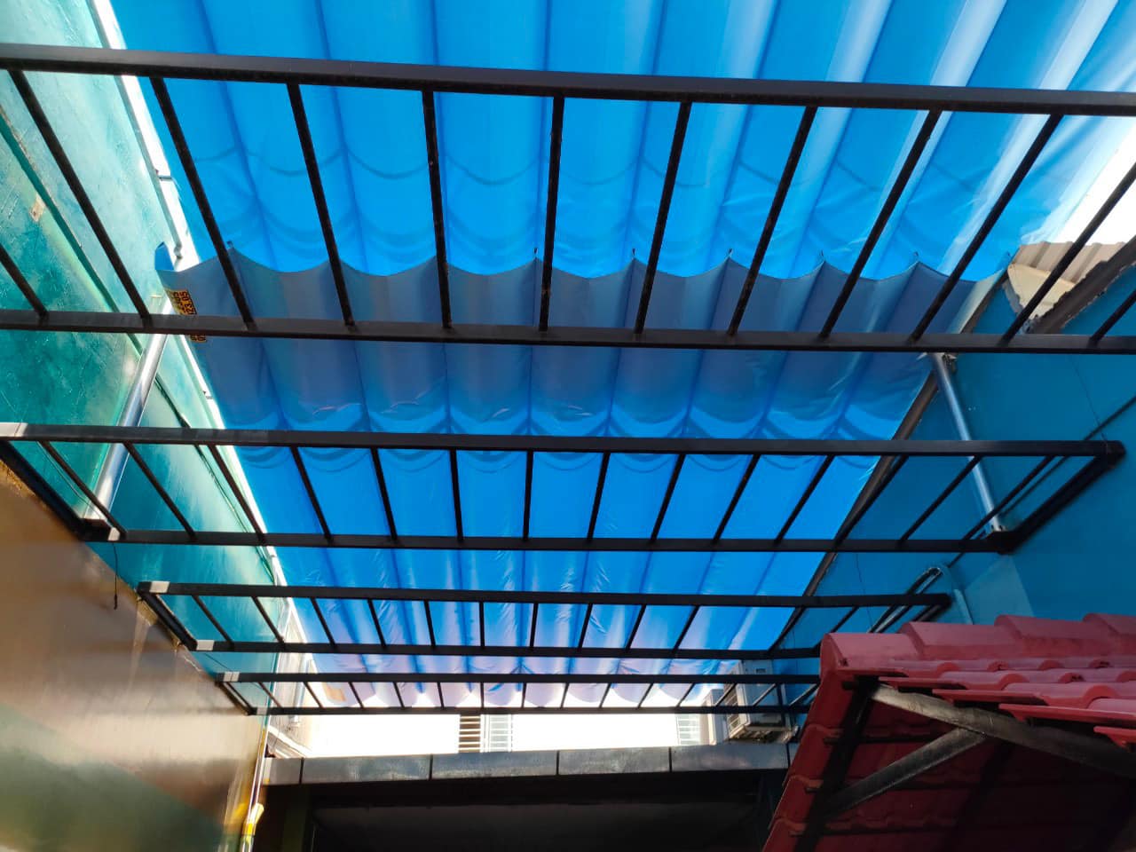 Alternative view of Mái xếp sân nhà Thủ Dầu Một - Bình Dương