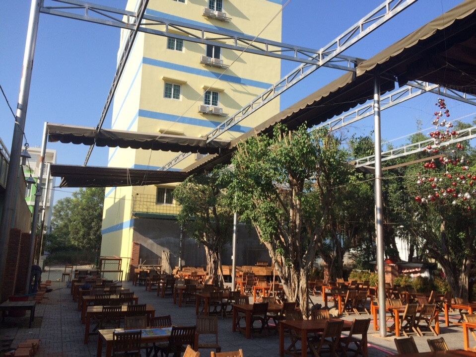 Mái Xếp Quán Nhậu Tân Bình - HCM