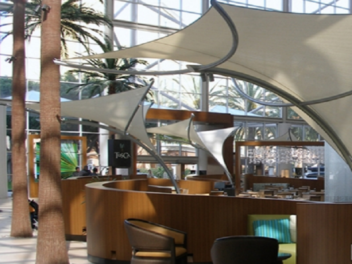 Alternative view of Mái Che Nhà Hàng