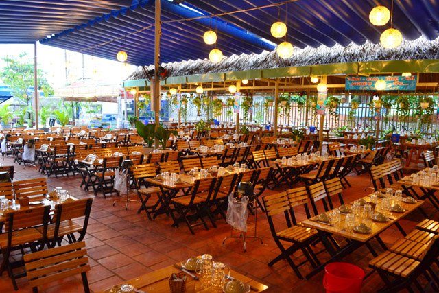 Mái Xếp Nhà Hàng Quận 6 - HCM