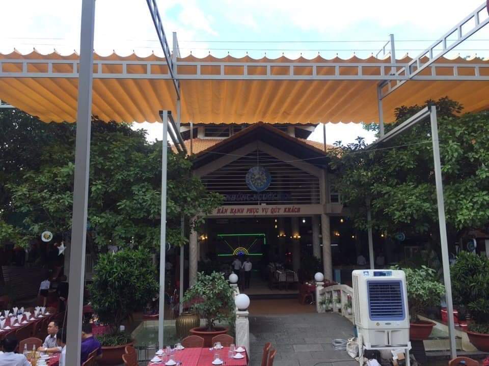 Alternative view of Mái Xếp Quán Nhậu Quận 4 - HCM