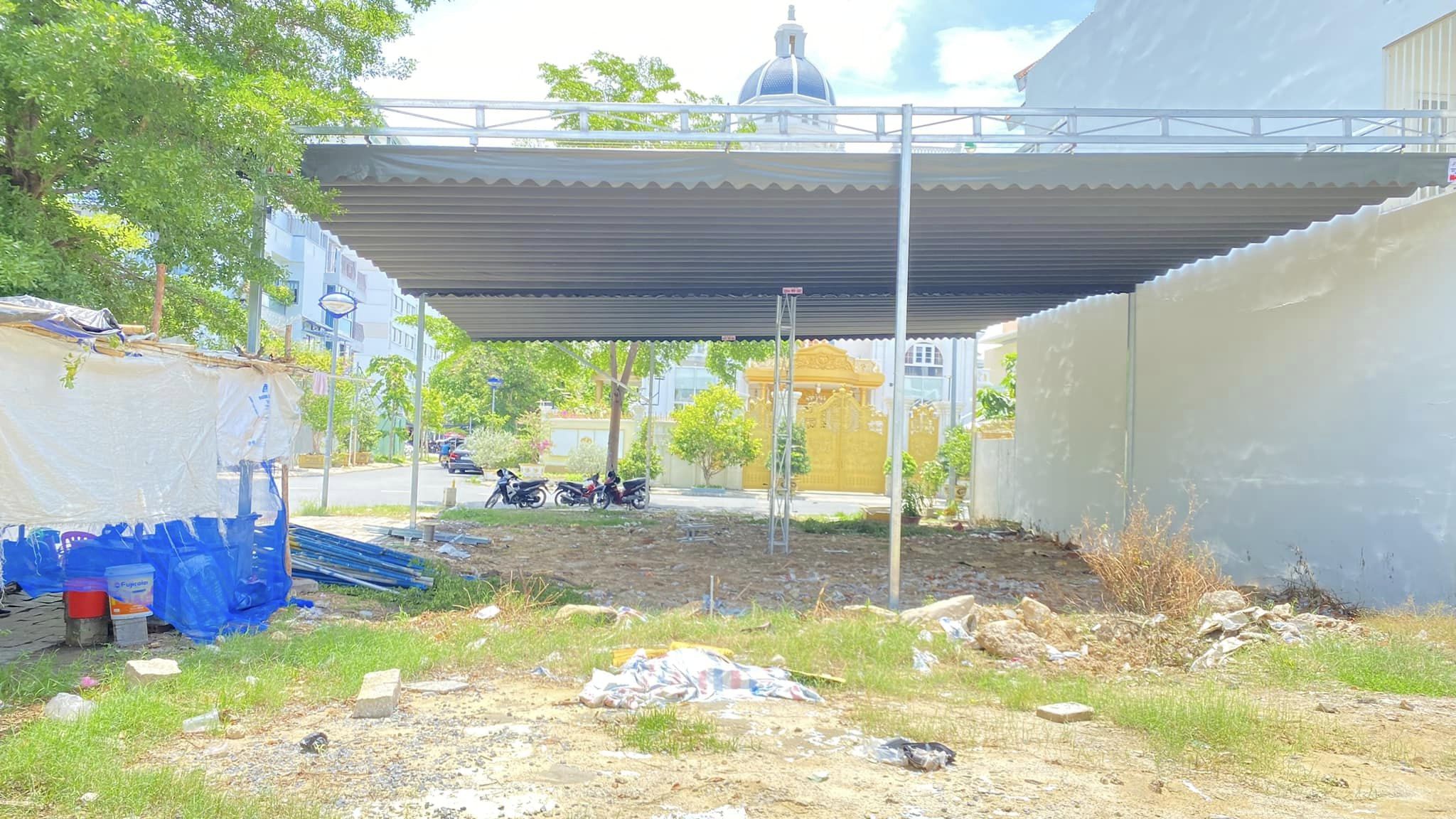 Mái Xếp Nhà Xe Hóc Môn - HCM