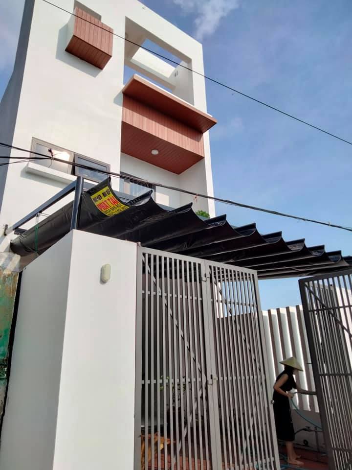 Alternative view of Mái xếp sân nhà Quận 12 - HCM