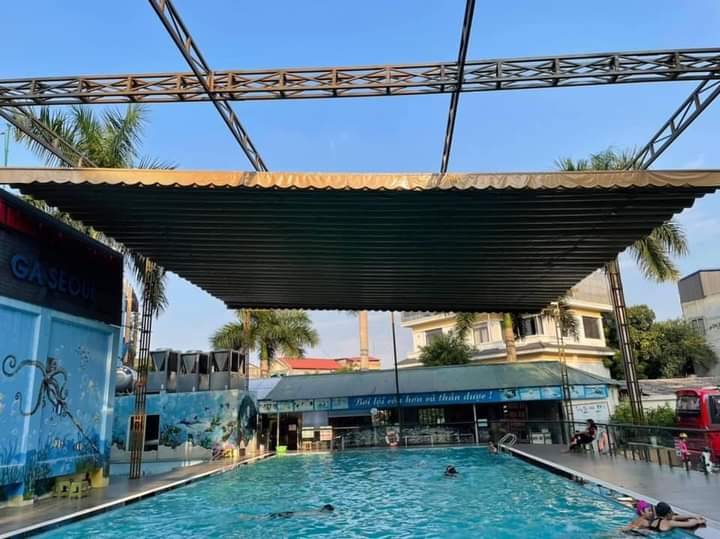 Mái xếp hồ bơi HCM