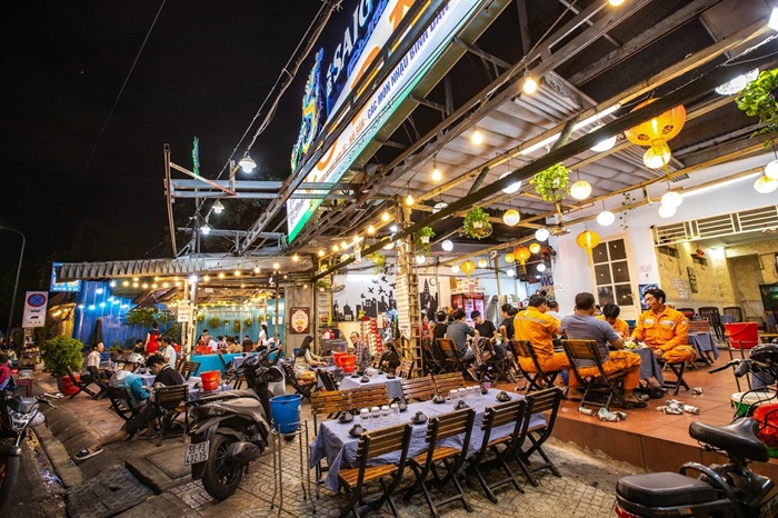 Mái Che Quán Nhậu