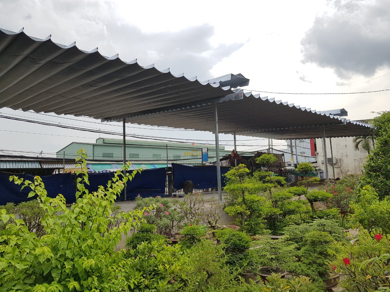 Mái Xếp Nhà Xe Long An - HCM