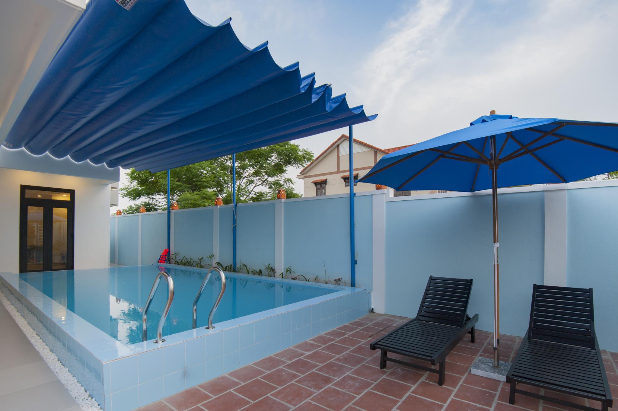 Alternative view of Mái xếp hồ bơi Bình Dương