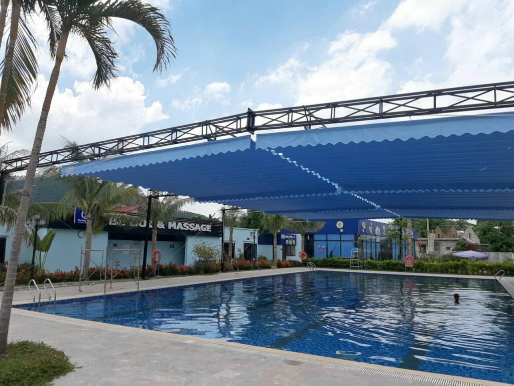 Mái xếp hồ bơi Bình Tân - HCM