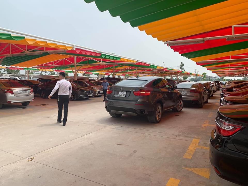 Alternative view of Mái Xếp Nhà Xe Củ Chi - HCM