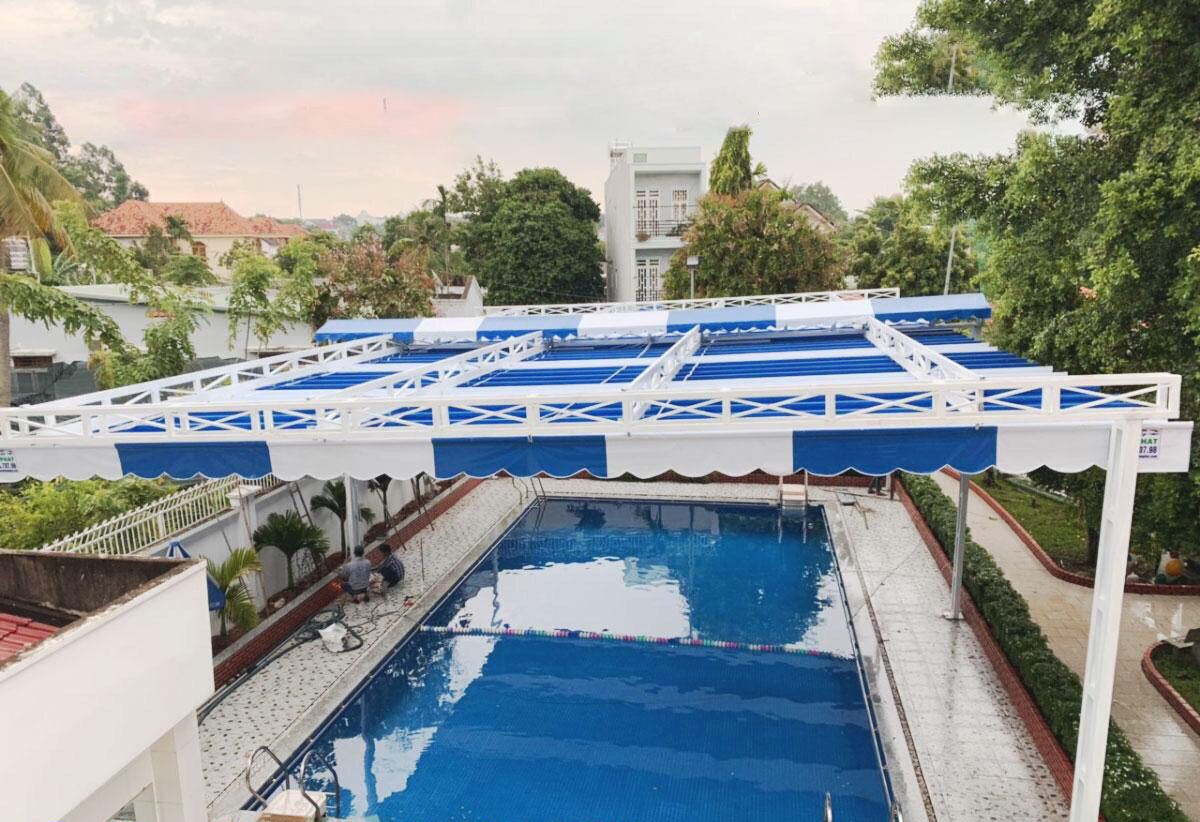 Alternative view of Mái xếp hồ bơi Quận 6 - HCM